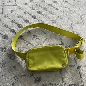 Lululemon belt bag